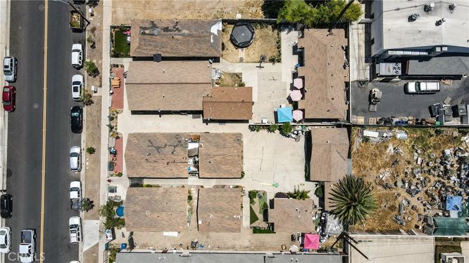 Exterior, Drone