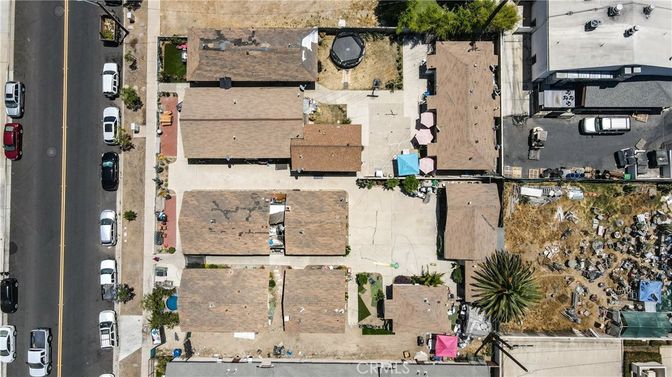 Exterior, Drone