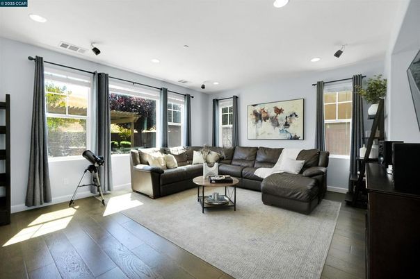 Interior, Living room, Recessed Lighting, Wood Texture Flooring