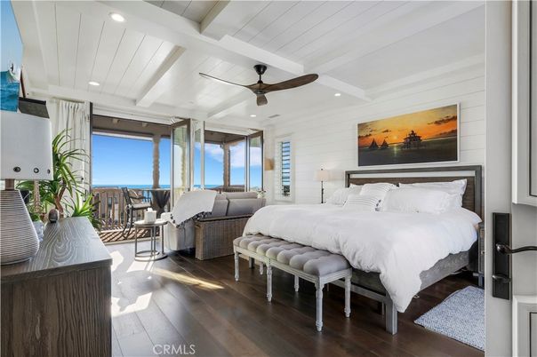 Bedroom, Interior, Recessed Lighting, Water, Wood Texture Flooring