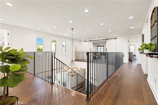 Interior, Pendant Lights, Recessed Lighting, Wood Texture Flooring