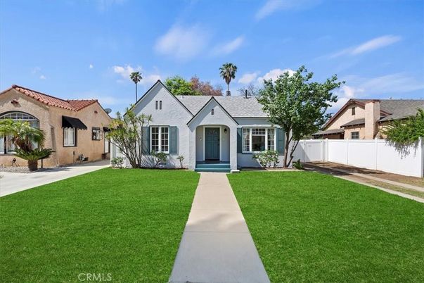 Backyard, Exterior, Facade, Spanish Mediterranean