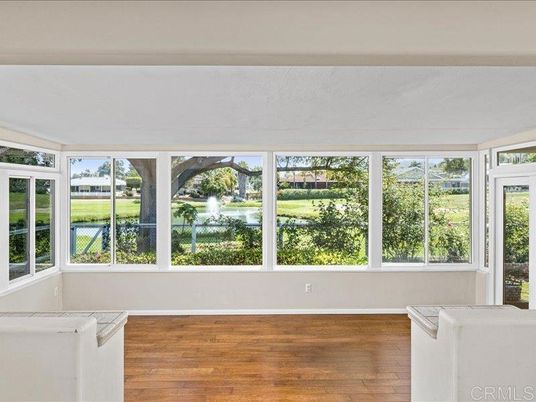 Interior, Sun Room, Water, Wood Texture Flooring