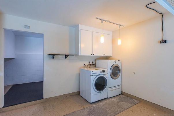 Interior, Pendant Lights, Washer