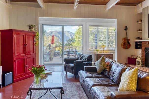 Fireplace, Interior, Living room