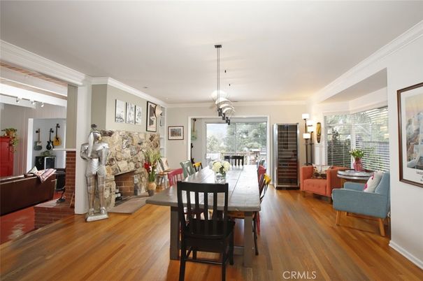 Dining room, Fireplace, Interior, Pendant Lights, Wood Texture Flooring