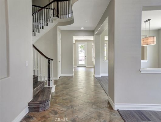Interior, Pendant Lights, Recessed Lighting, Wood Texture Flooring