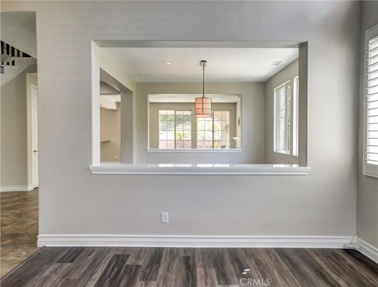 Interior, Pendant Lights, Recessed Lighting, Wood Texture Flooring