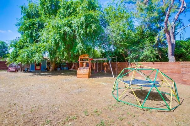 Backyard, Exterior, Playground