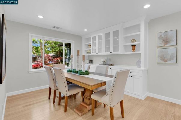 Dining room, Interior, Recessed Lighting, Wood Texture Flooring