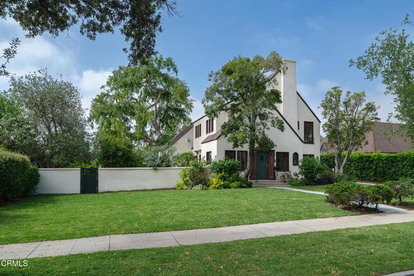 Backyard, Exterior, Facade, Tudor Revival