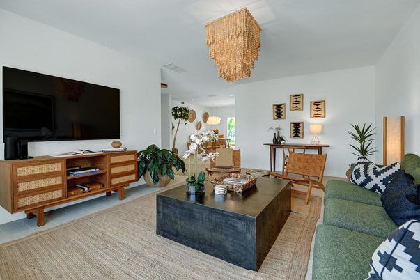 Chandelier, Interior, Living room, Recessed Lighting
