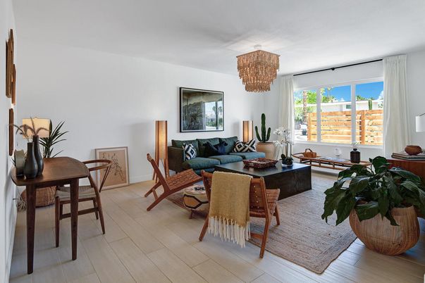 Chandelier, Dining room, Interior, Living room, Wood Texture Flooring