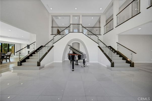 Interior, Piano, Recessed Lighting