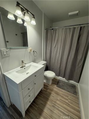 Bathroom, Dual Sink Vanities, Interior, Wood Texture Flooring