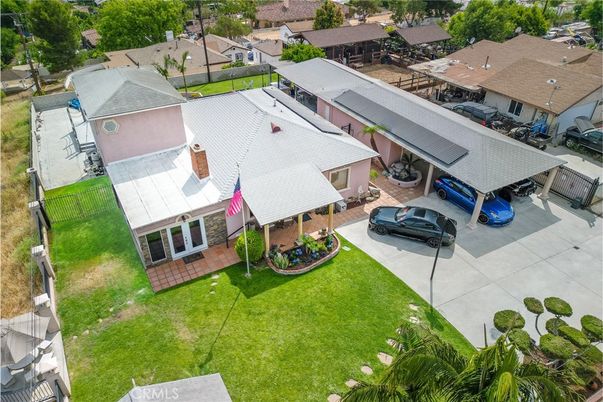 Exterior, Drone