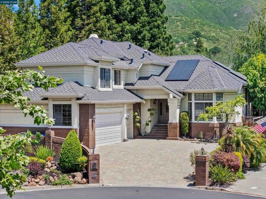 Attached, Exterior, Facade, Solar Panels, French Provincial