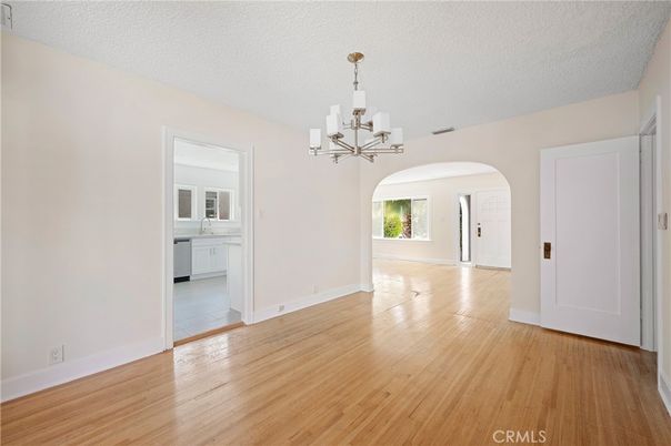 Chandelier, Empty room, Interior, Wood Texture Flooring
