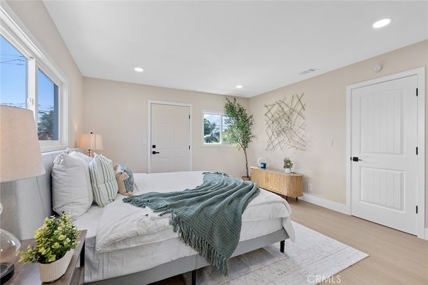 Bedroom, Interior, Recessed Lighting, Wood Texture Flooring