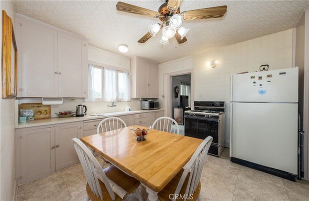 Dining room, Interior, Kitchen