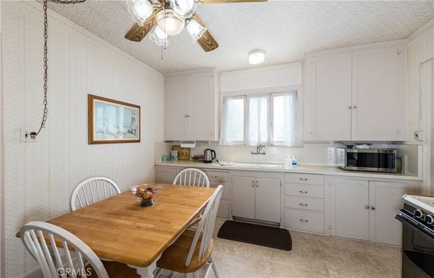 Dining room, Interior, Kitchen