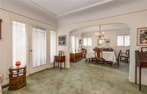 Chandelier, Dining room, Interior