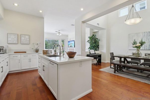 Dining room, Interior, Kitchen, Pendant Lights, Recessed Lighting, Wood Texture Flooring