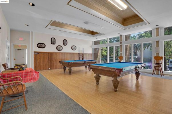 Billiard Table, Game Room, Interior, Wood Texture Flooring