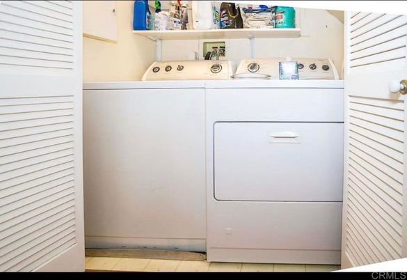 Interior, Utility Closets, Washer