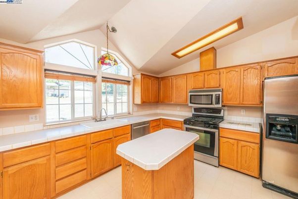Interior, Kitchen, Stainless Steel Appliances