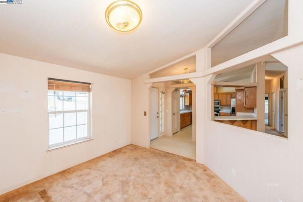 Empty room, Interior, Kitchen
