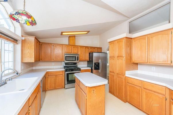 Interior, Kitchen, Stainless Steel Appliances