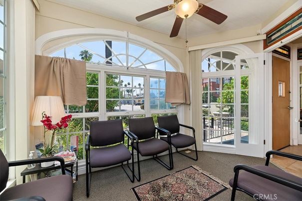 Interior, Sun Room, Water