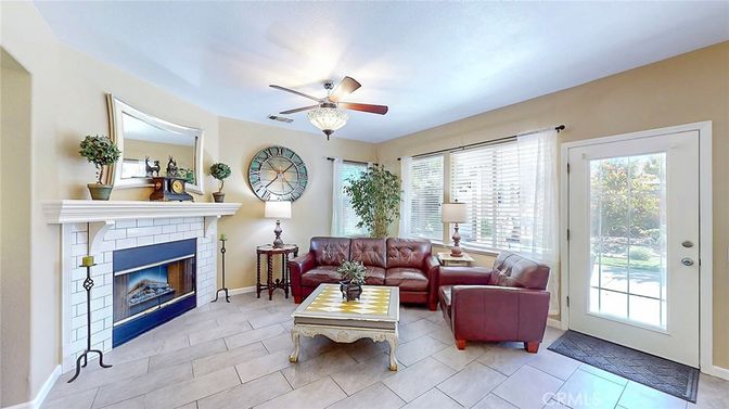 Fireplace, Interior, Living room