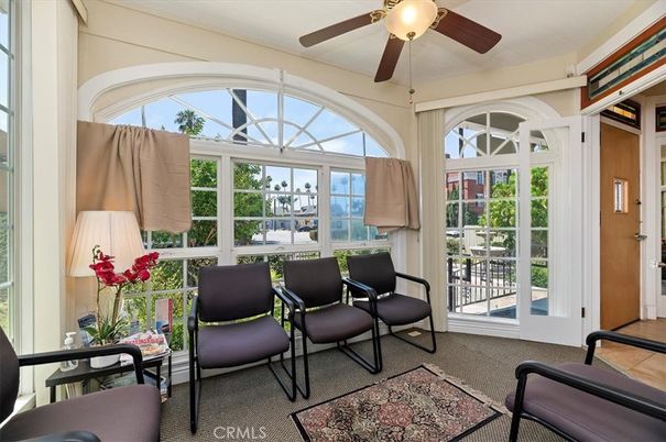 Interior, Sun Room, Water