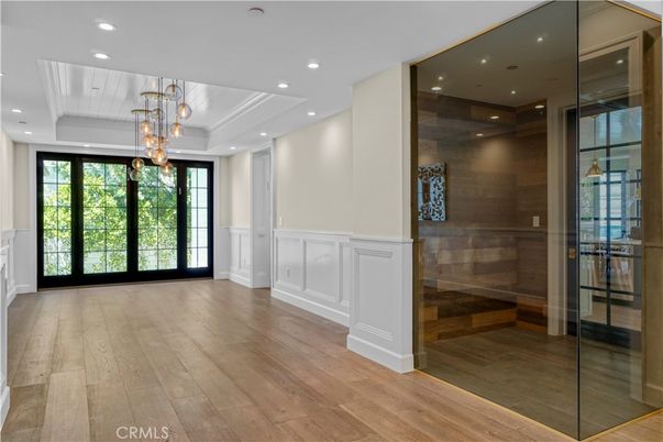 Empty room, Interior, Pendant Lights, Recessed Lighting, Wood Texture Flooring, Wooden Walls