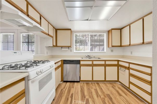 Interior, Kitchen, Wood Texture Flooring