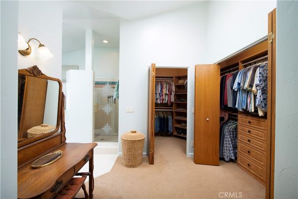 Interior, Recessed Lighting, Walk-in Closets