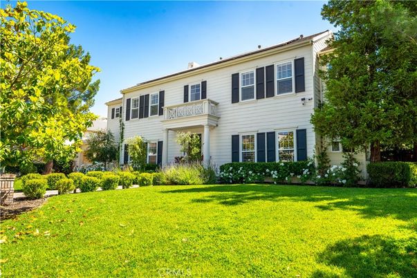 Backyard, Exterior, Facade, Georgian