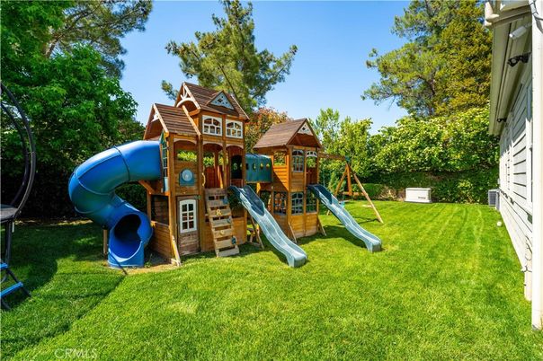 Backyard, Exterior, Playground