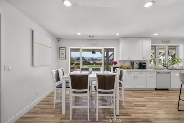 Dining room, Interior, Kitchen, Recessed Lighting, Wood Texture Flooring
