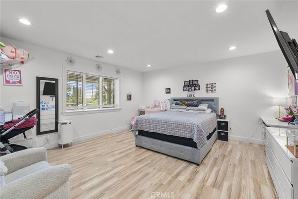 Bedroom, Home Office, Interior, Recessed Lighting, Wood Texture Flooring