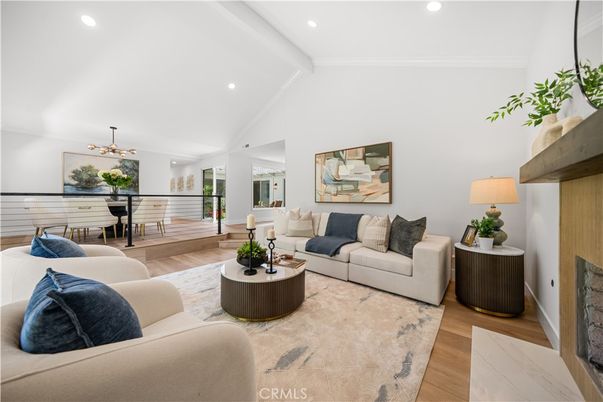 Dining room, Interior, Living room, Pendant Lights, Recessed Lighting, Wood Texture Flooring