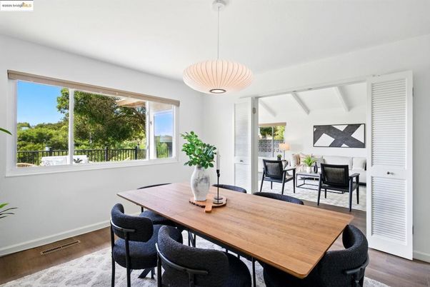 Dining room, Fireplace, Interior, Pendant Lights, Wood Texture Flooring