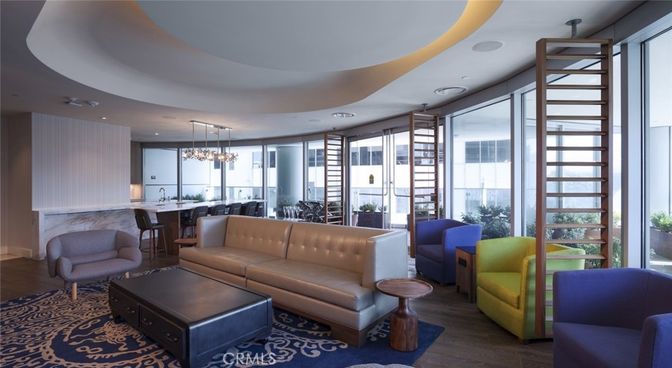 Chandelier, Dining room, Interior, Living room, Pendant Lights, Recessed Lighting, Wood Texture Flooring