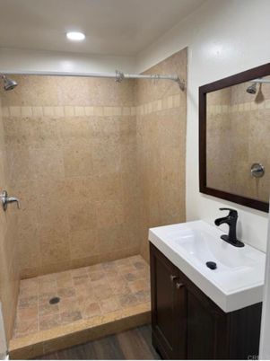 Bathroom, Interior, Recessed Lighting, Wood Texture Flooring