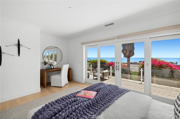 Bedroom, Interior, Water, Wood Texture Flooring