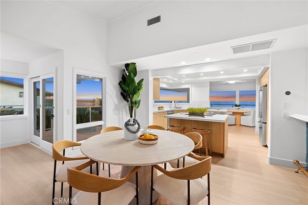 Dining room, Interior, Kitchen, Recessed Lighting, Water, Wood Texture Flooring