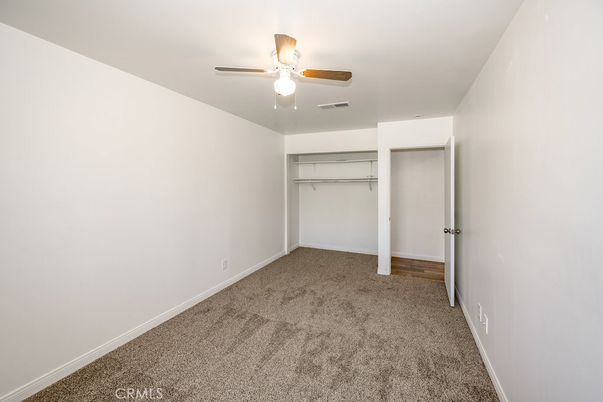 Empty room, Interior, Walk-in Closets