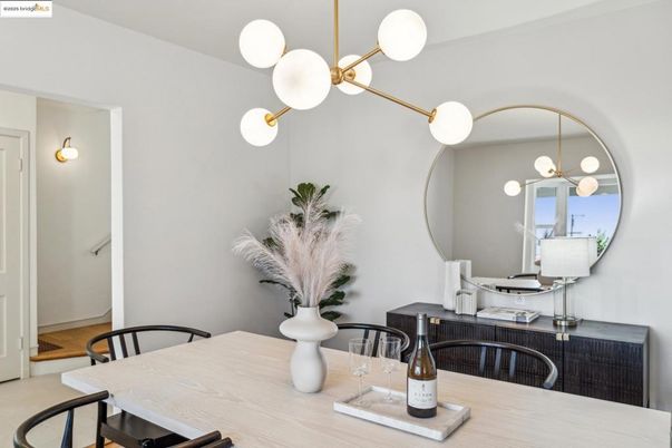 Dining room, Interior, Pendant Lights